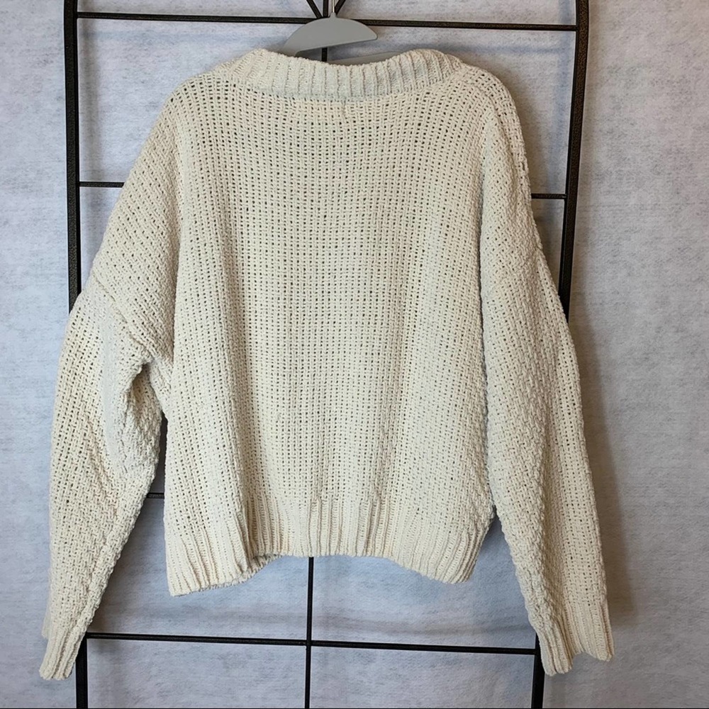 SWEET WANDERER Pullover V-Neck Sweater Women's Size Large - Picture 2 of 8